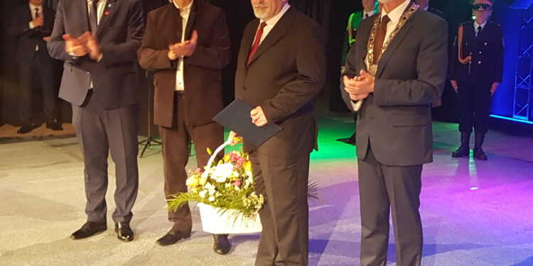 Tarnobrzeg. Uroczysta Sesja Rady Miasta.