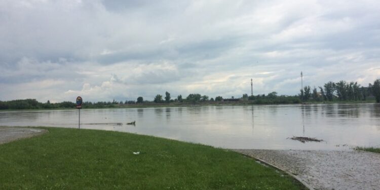 Sandomierz: Nie ma zagrożenia powodziowego w Sandomierzu.