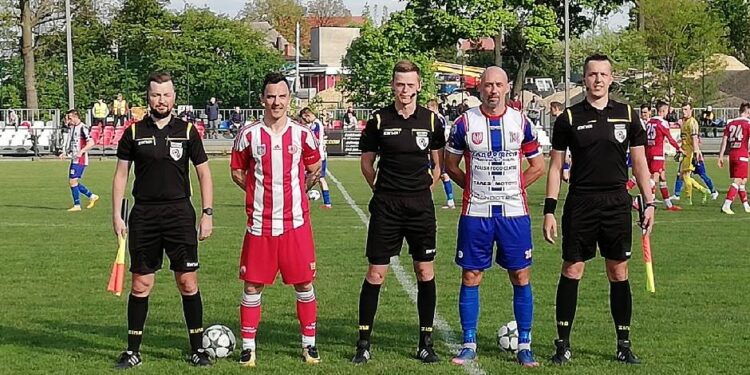Sandomierz, Oświęcim: „Soła” Oświęcim 2:0 „Wisła” Sandomierz.