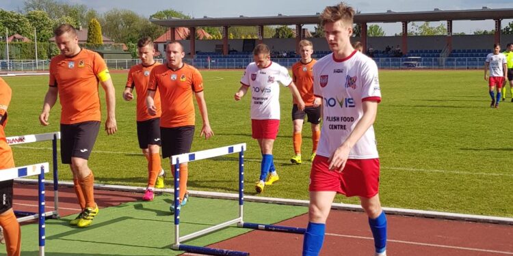 Sandomierz: Wiślacy remisują z KSZO.