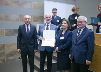 Tarnobrzeg. Miasto z tytułem „Gmina na 5”.