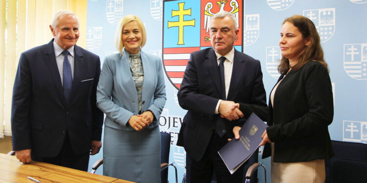 Sandomierz: Wsparcie dla OPS