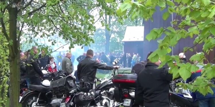 Zgórsko: Inne oblicze motocyklisty.