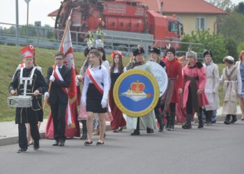 Stalowa Wola: Jubileusz Ekonomika i spotkania po latach