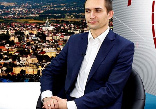 Dębica: Szkoła pęka od ilości dzieci.