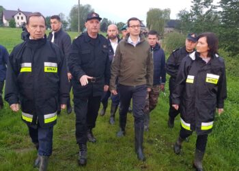 Mielec: Premier Mateusz Morawiecki na zalanych terenach powiatu mieleckiego.