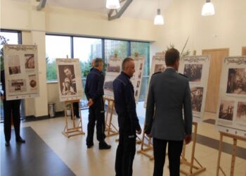 Stalowa Wola: Policja w służbie Niepodległej