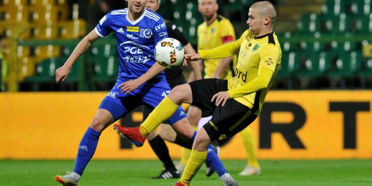 Mielec: Majowe spotkania meczowe.