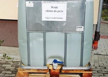 Dzikowiec: Skażona woda.