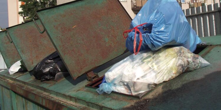 Mielec: Śmieci mogły być tańsze.