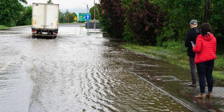 Raniżów: Nieprzejezdny most