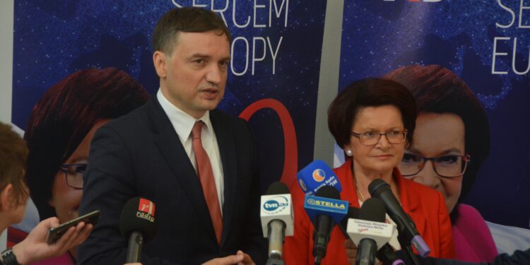 Stalowa Wola: Podpisano umowę na pierwsze dokumentacje do budowy s-74