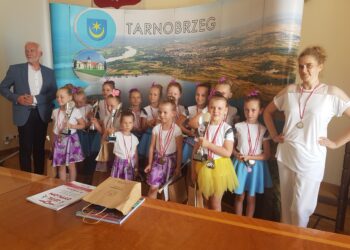 Tarnobrzeg. „Blask” błysnął na Mistrzostwach Polski Mażoretek.