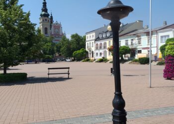 Tarnobrzeg. Jest druga kurtyna wodna.