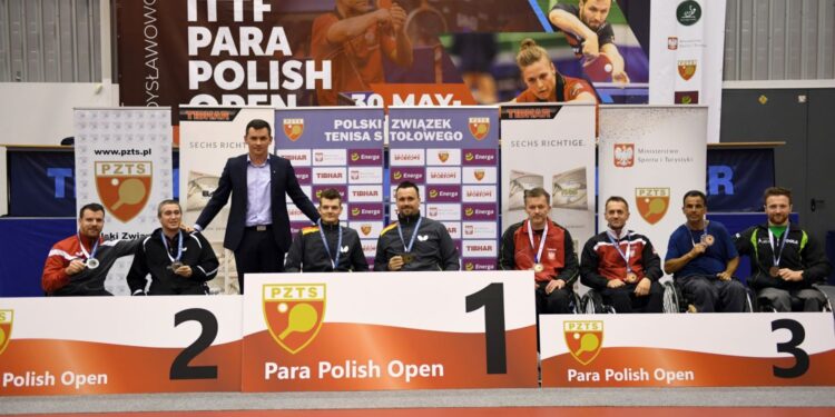 Tarnobrzeg. Trzy medale zawodników IKS Jezioro Tarnobrzeg.