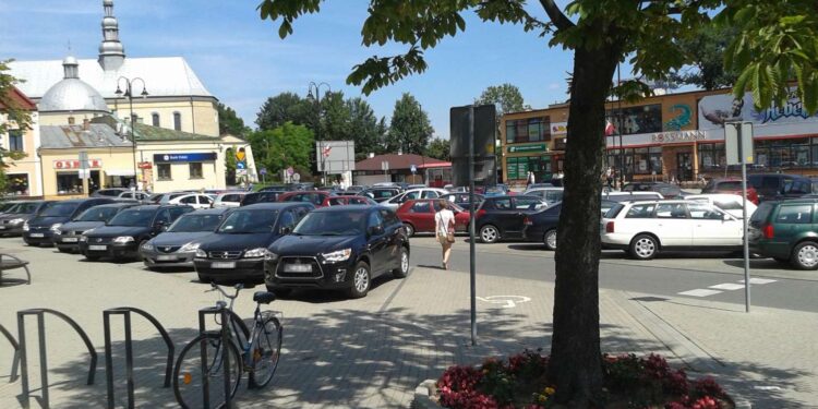 Kolbuszowa: Pierwsze pół godziny za darmo.