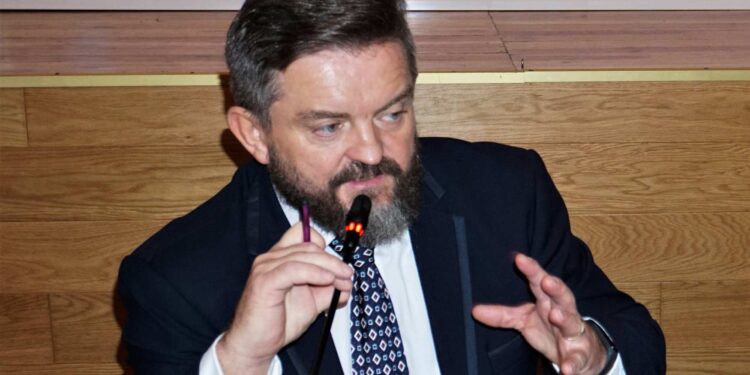 Kolbuszowa: Odpowiedzi tylko na piśmie.