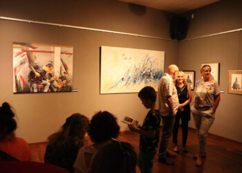 Mielec: Mnogość technik i różnorodność podejmowanych tematów.