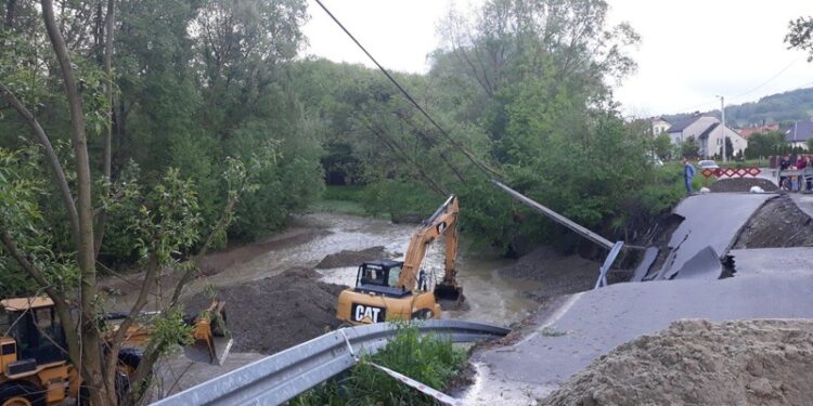 Dębica: Są fundusze na zabezpieczenie wyrwy.