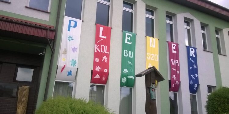 Kolbuszowa: Plener Malarsko-Rzeźbiarski