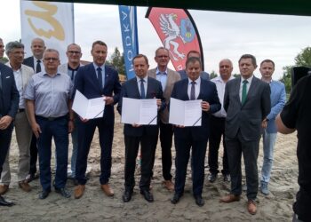 Mielec: Trójstronne porozumienie.