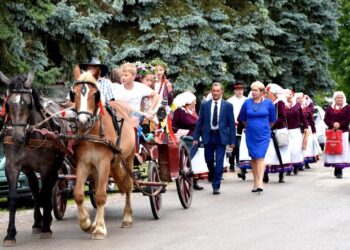 Bogoria Skotnicka: Kwiat paproci i wianki na Wiśle – Sobótka 2019.