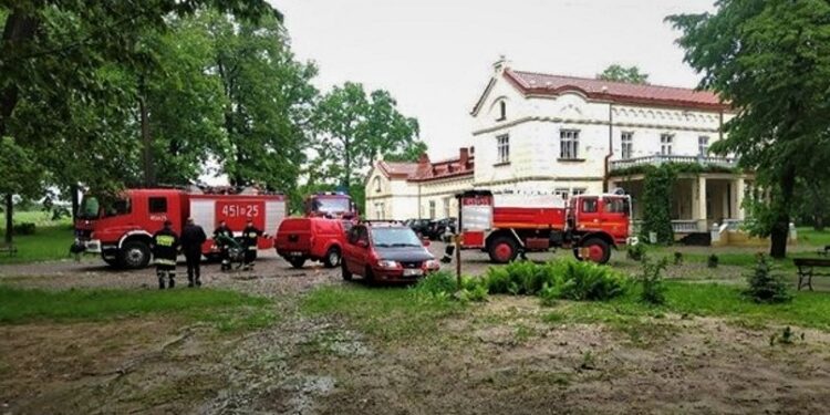 Niwiska: Ogromne koszty powodzi