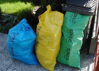 Mielec: Śmieciowa szara strefa.