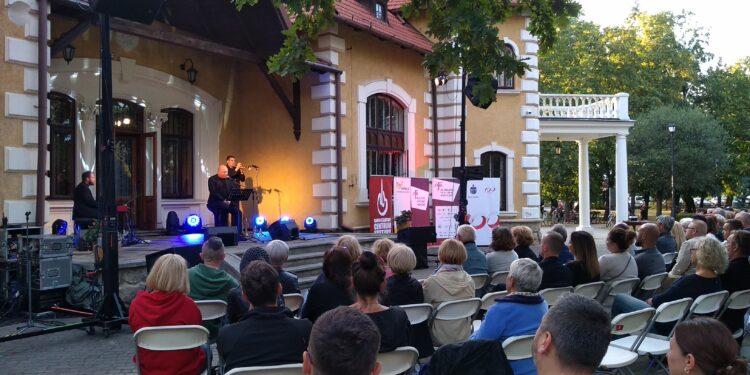 Mielec: Uniwersalność Dyjaka.