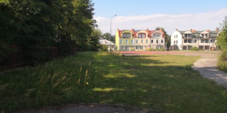 Tarnobrzeg: Na Dekutowskiego powstanie strefa do wypoczynku i rekreacji