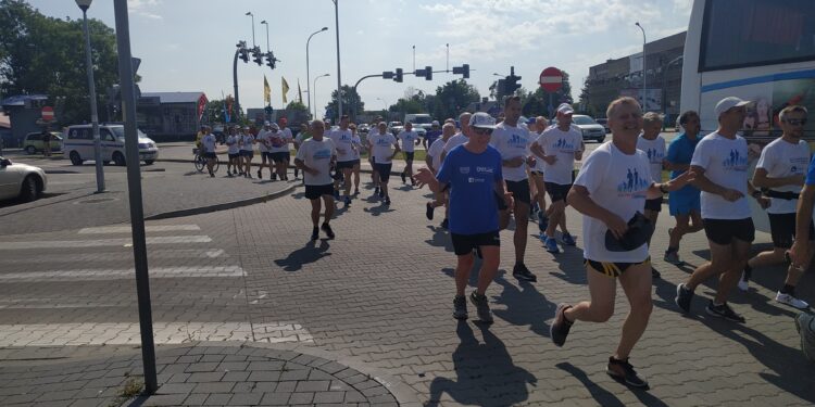 Tarnobrzeg: Wyruszyli  do Częstochowy na Jasną Górę