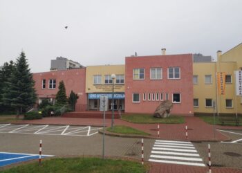 Tarnobrzeg: Będzie przebudowa dróg nad Jeziorem Tarnobrzeskim