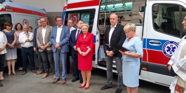 Mielec: Podstacja mieleckiego pogotowia ratunkowego w Radomyślu Wielkim ma nową karetkę pogotowia.