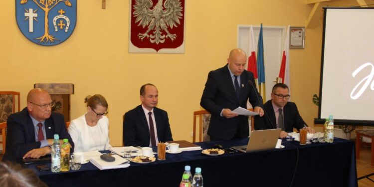 Jeżowe: Rozmawiali o zagrożeniu powodziowym