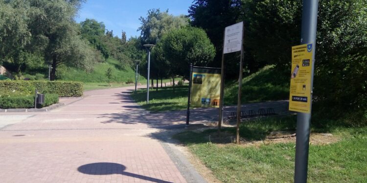 Tarnobrzeg. Stacje Tarnobrzeskiego Roweru Miejskiego również w Sandomierzu i Baranowie Sandomierskim.