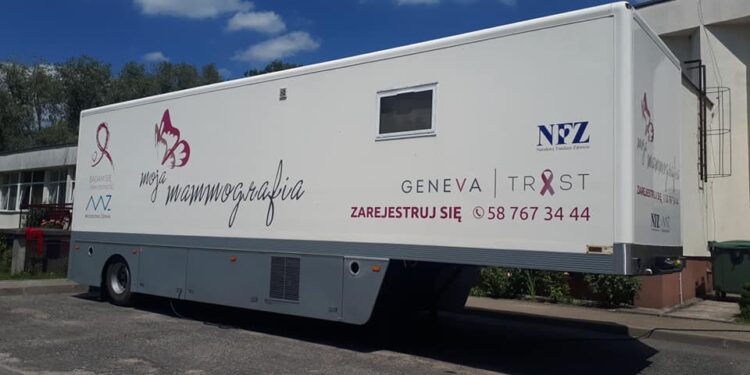 Sandomierz: Sandomierzanki korzystają z badań mammograficznych.