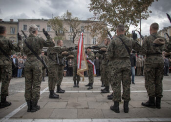 Sandomierz: Świętokrzyscy terytorialsi złożą przysięgę.