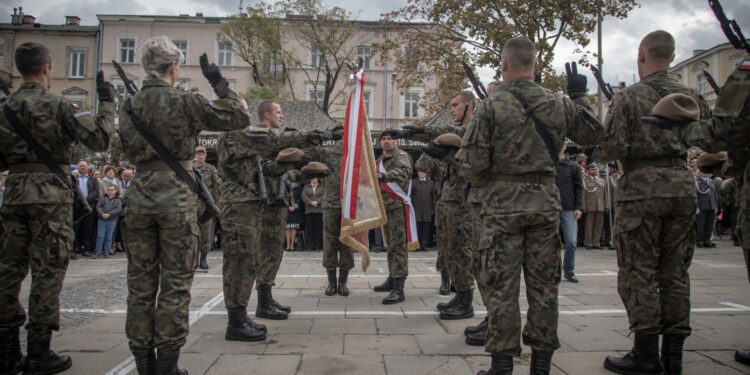 Sandomierz: Świętokrzyscy terytorialsi złożą przysięgę.