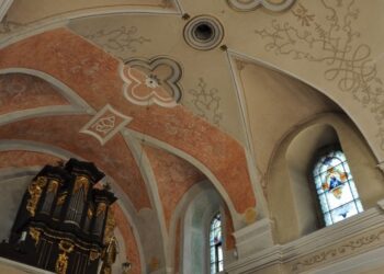 Mielec: Kolejne prace w bazylice.