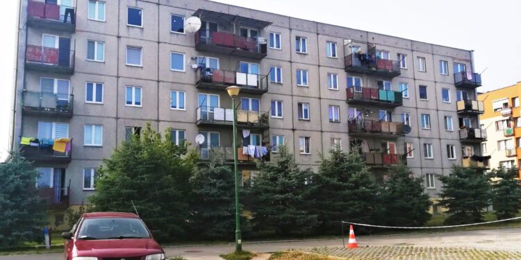 Kolbuszowa: Termomodernizują bloki.