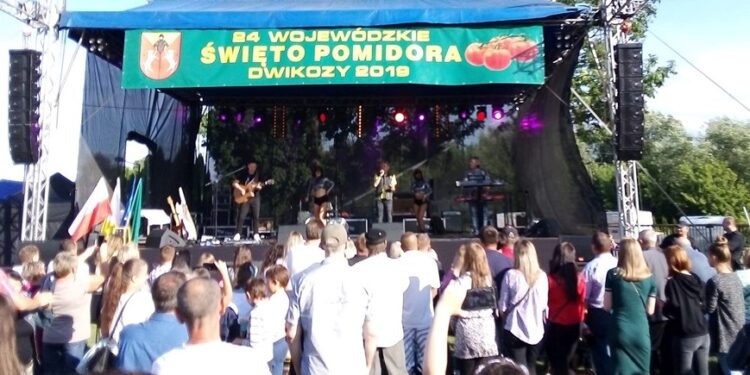 Dwikozy: Wojewódzkie Święto Pomidora