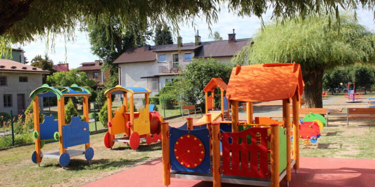 Nisko: Nowy plac zabaw w żłobku