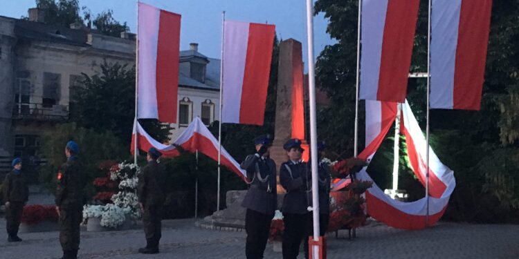 Opatów: Powiatowe Święto Policji.