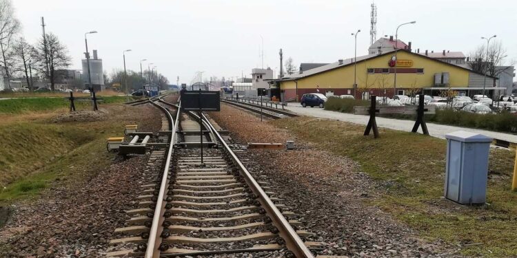 Kolbuszowa: Walczą o przejazdy kolejowe