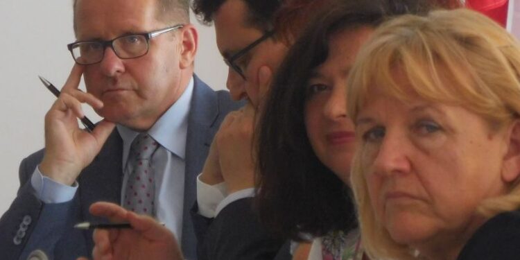 Dębica: Brak zaufania dla burmistrza.