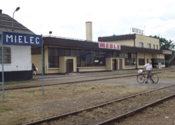 Mielec: Chcą miejskich szynobusów.