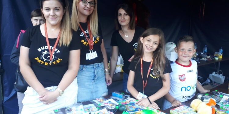 Sandomierz: Sukces akcji charytatywnej podczas turnieju piłkarskiego i pikniku rodzinnego „Wisły” Sandomierz.