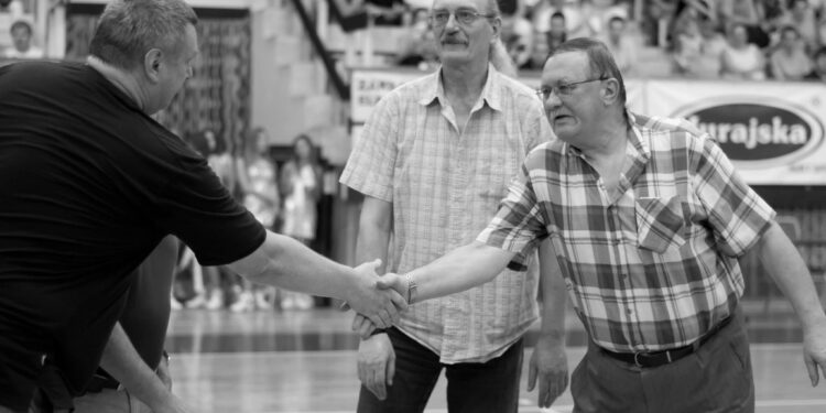 Tarnobrzeg: Nie żyje Eugeniusz Grążawski.