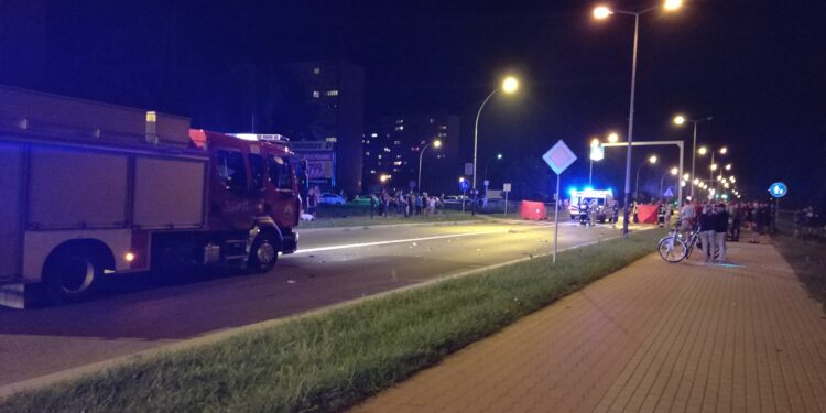 Tarnobrzeg. Tragiczny wypadek. Dwaj mężczyźni nie żyją.