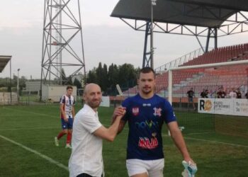 Ostrowiec Świętokrzyski: KSZO Ostrowiec Św. 0:2 „Wisła” Sandomierz.